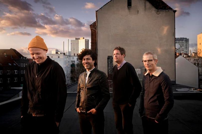Hemden Rathaus Live